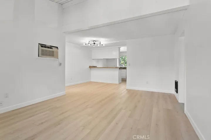 1000 W Macarthur Boulevard 116, Santa Ana, California 92707