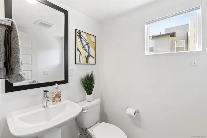 10961 Malamet Court, San Diego, California 92126