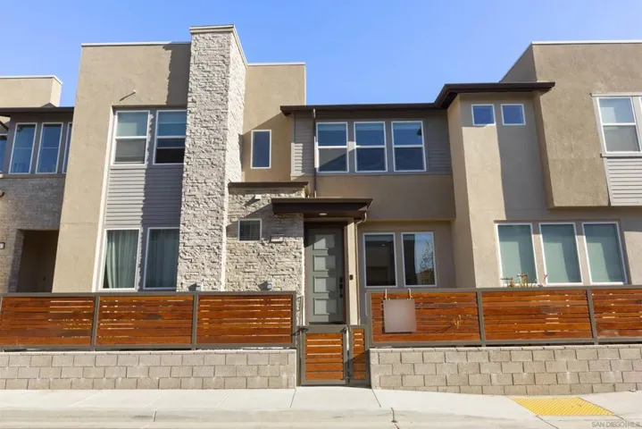 10961 Malamet Court, San Diego, California 92126