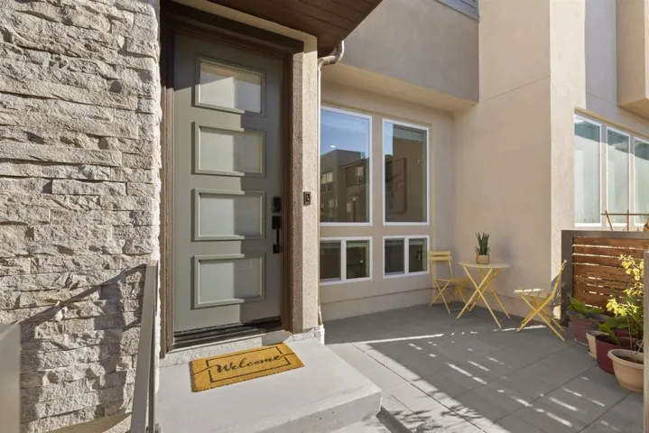 10961 Malamet Court, San Diego, California 92126