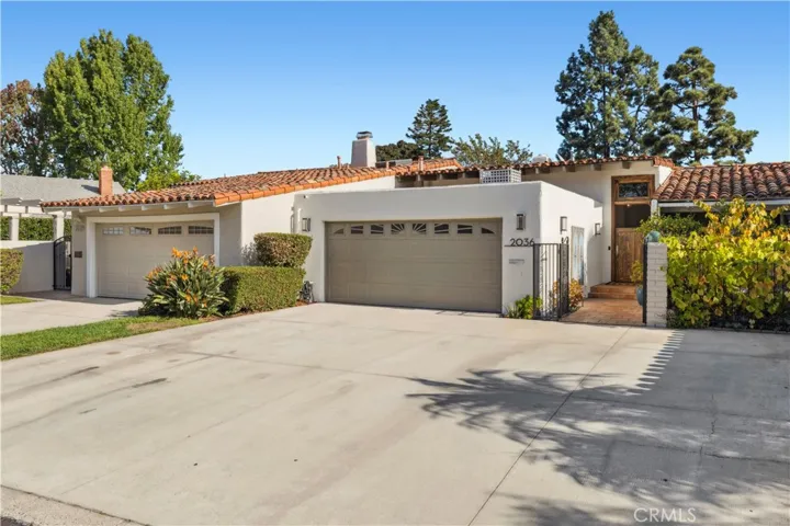 2036 Vista Cajon, Newport Beach, California 92660