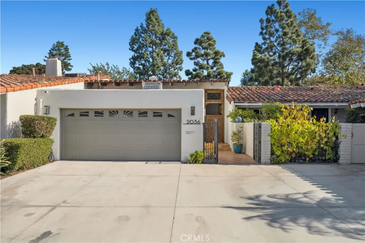 2036 Vista Cajon, Newport Beach, California 92660