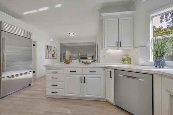 587 Sleeper Avenue, Mountain View, California 94040