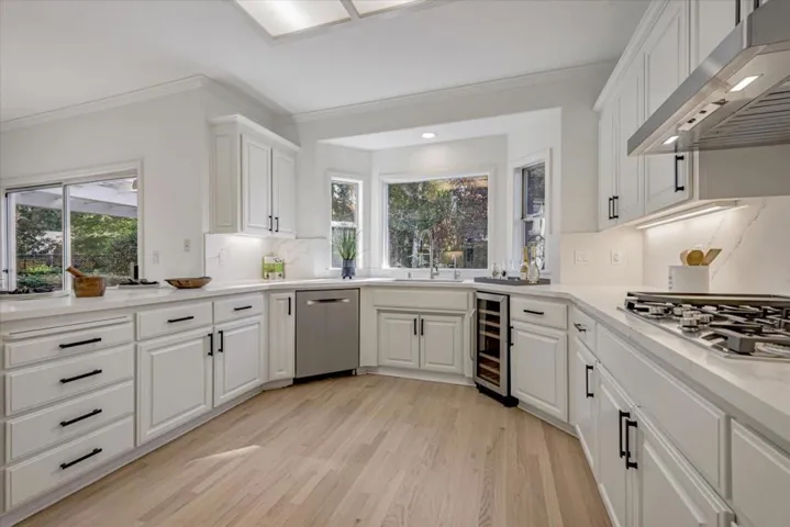 587 Sleeper Avenue, Mountain View, California 94040