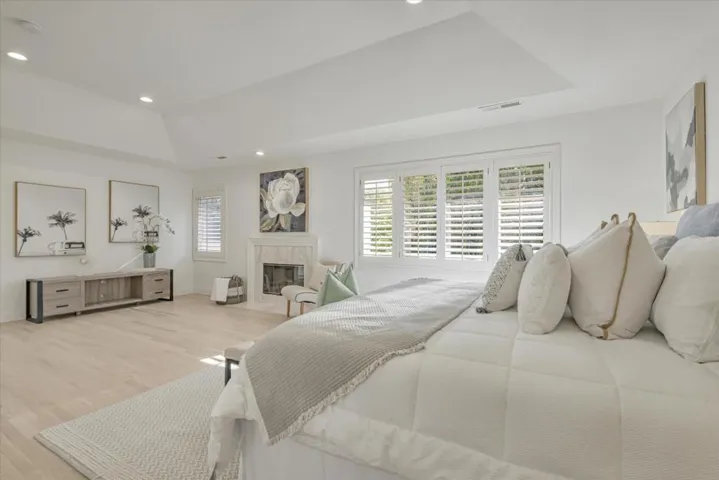 587 Sleeper Avenue, Mountain View, California 94040