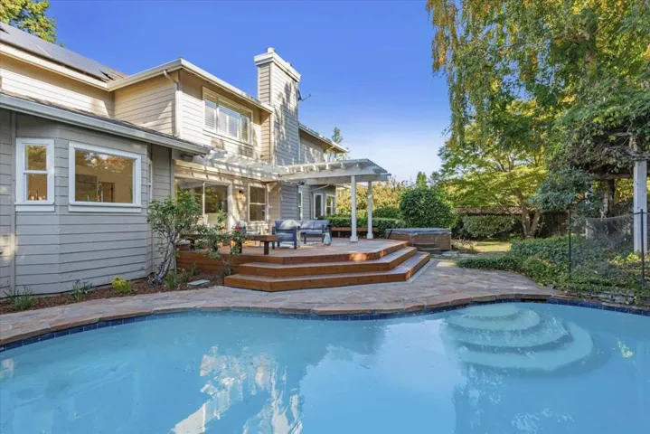 587 Sleeper Avenue, Mountain View, California 94040