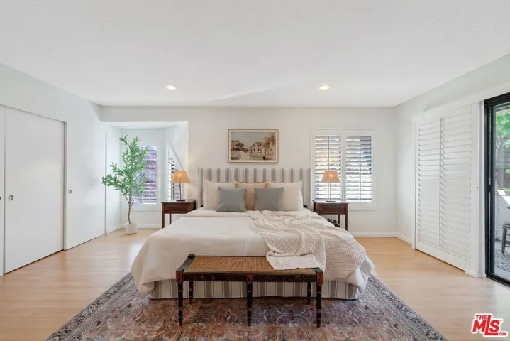 15050 Sherman Way 210, Van Nuys, California 91405