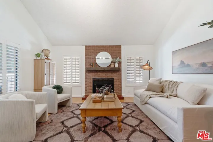 15050 Sherman Way 210, Van Nuys, California 91405