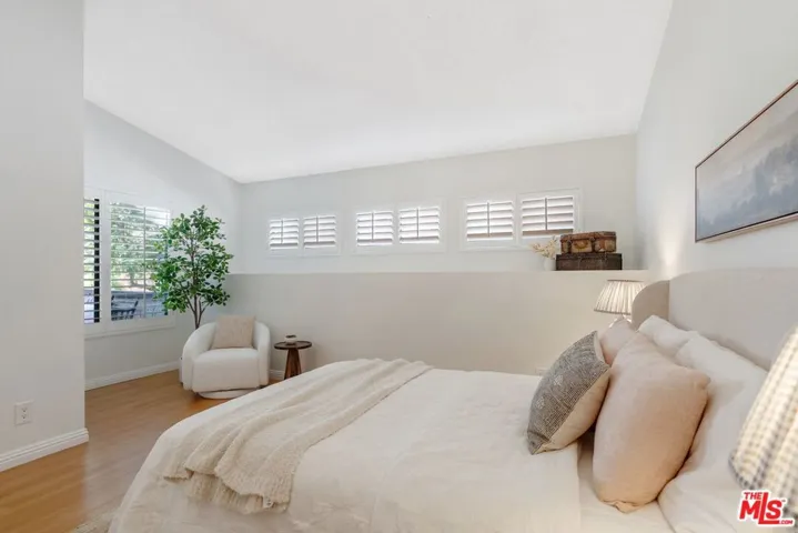 15050 Sherman Way 210, Van Nuys, California 91405