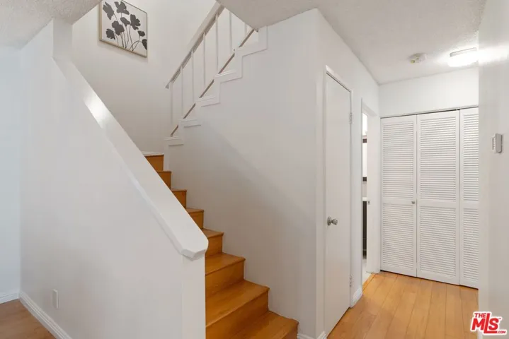 15050 Sherman Way 210, Van Nuys, California 91405
