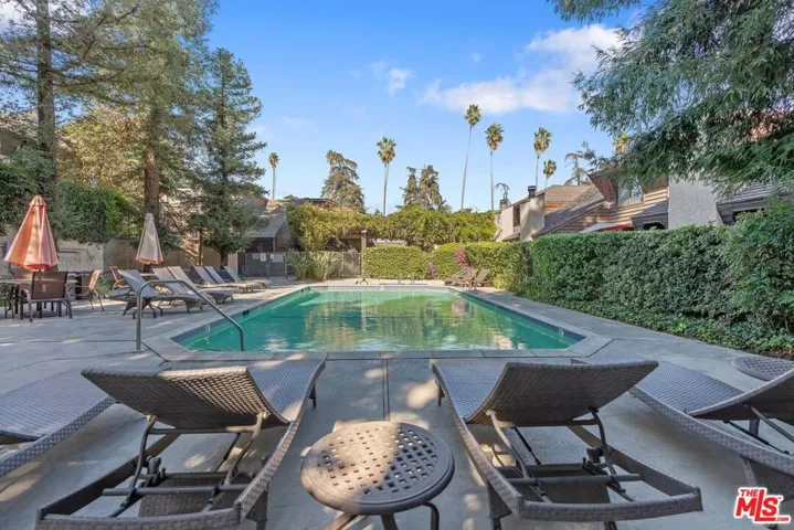 15050 Sherman Way 210, Van Nuys, California 91405