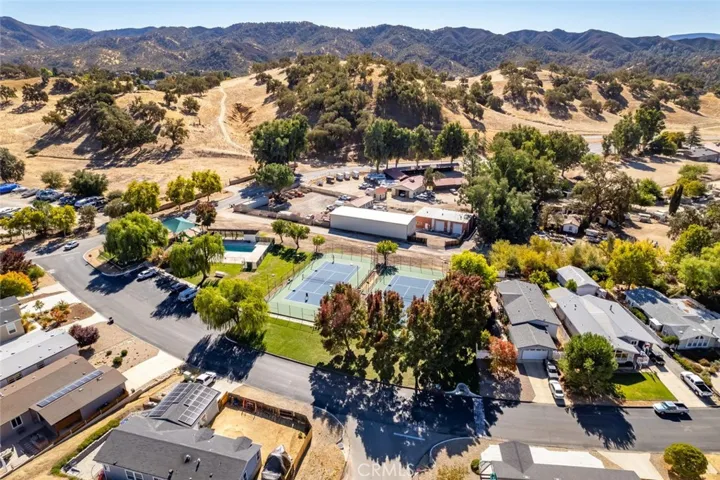 2442 Barn Road, Paso Robles, California 93446