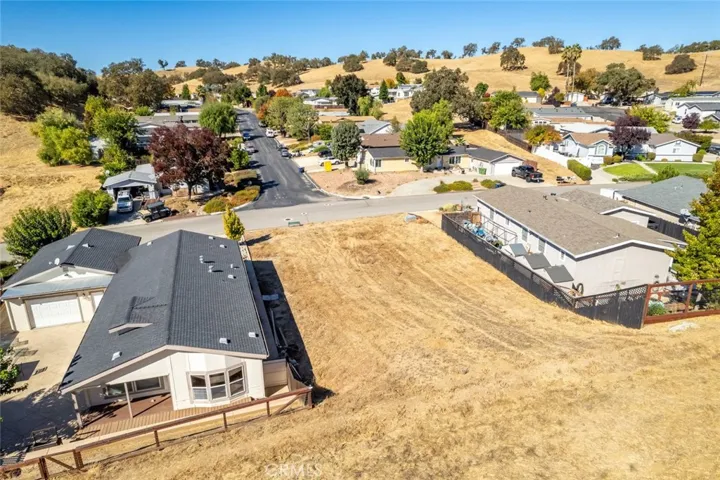 2442 Barn Road, Paso Robles, California 93446