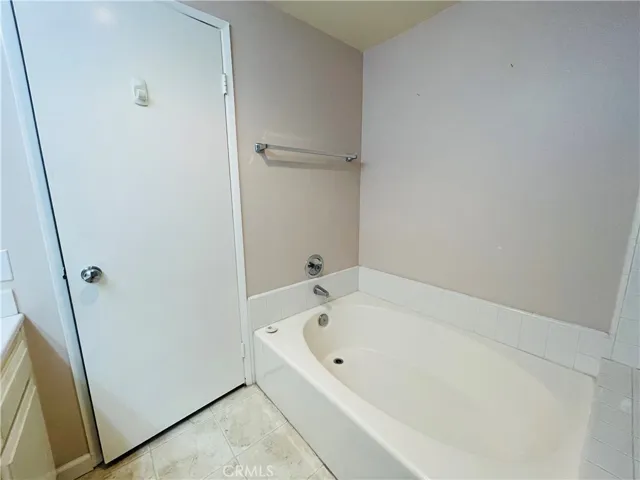 Primary Bathroom Soaking Tub