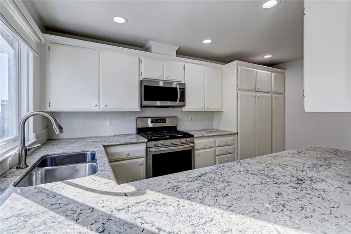 28410 Ridgecroft Court 143, Rancho Palos Verdes, California 90275
