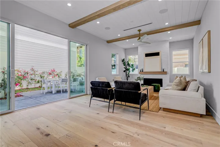 2322 Marshallfield Lane, Redondo Beach, California 90278