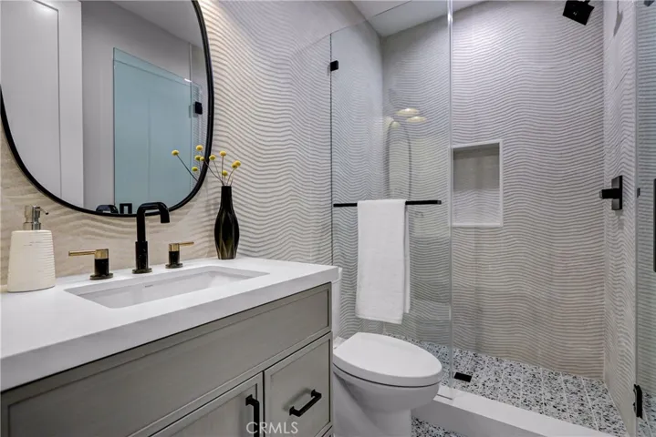 2322 Marshallfield Lane, Redondo Beach, California 90278