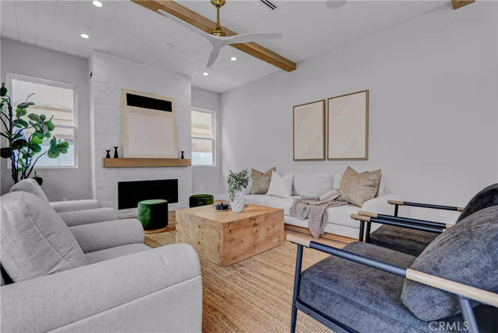 2322 Marshallfield Lane, Redondo Beach, California 90278