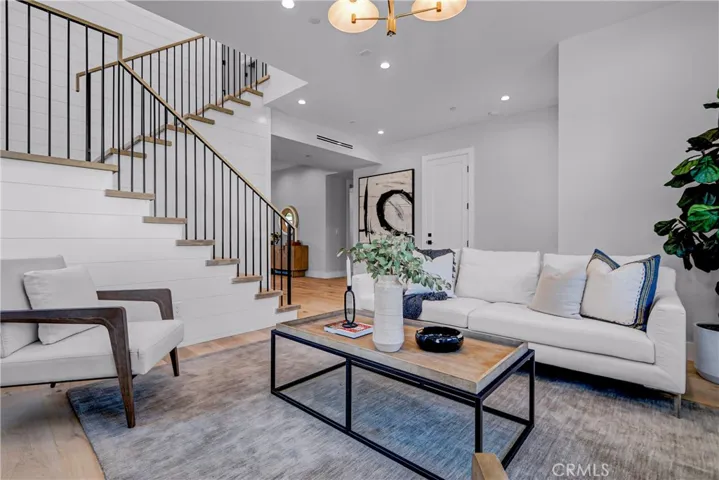 2322 Marshallfield Lane, Redondo Beach, California 90278