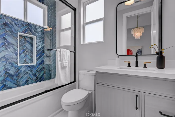 2322 Marshallfield Lane, Redondo Beach, California 90278