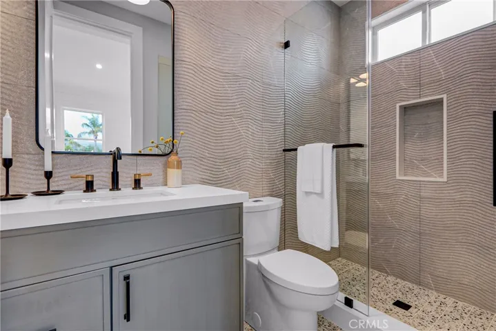 2322 Marshallfield Lane, Redondo Beach, California 90278