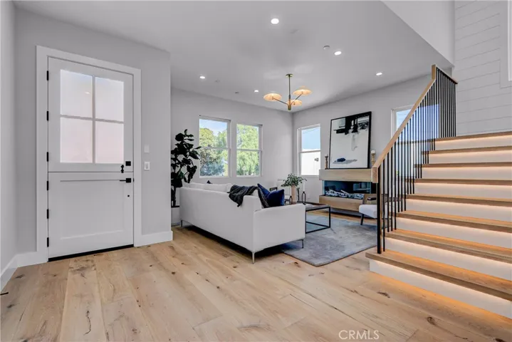 2322 Marshallfield Lane, Redondo Beach, California 90278