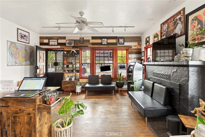 Interior Entrance/Reception