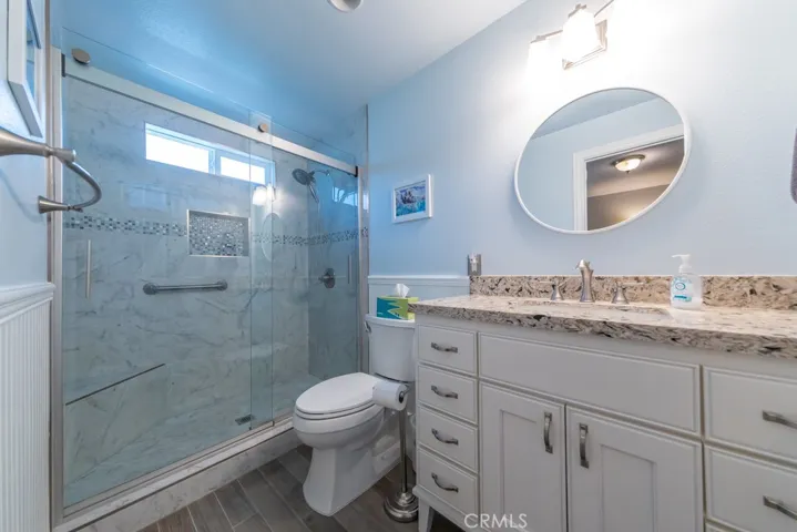 Downstairs Bathroom

