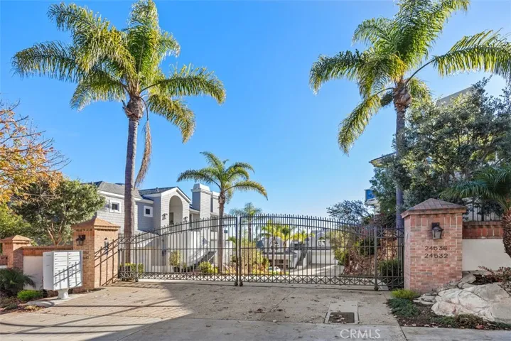 24536 Santa Clara Avenue, Dana Point, California 92629