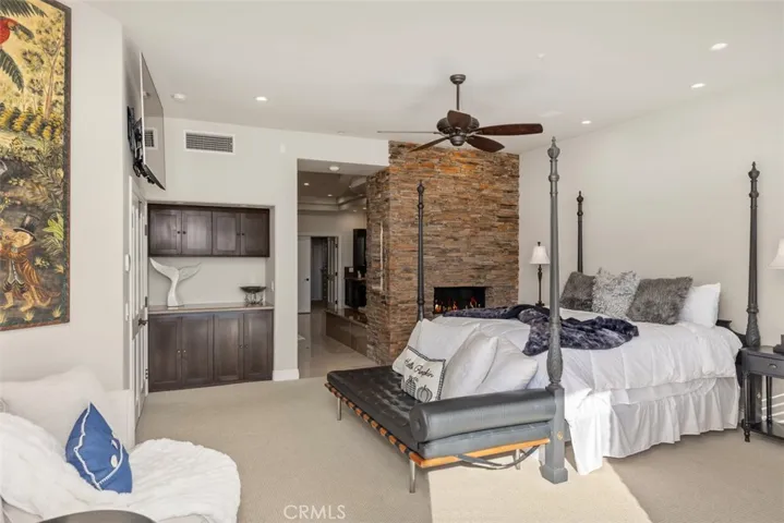 24536 Santa Clara Avenue, Dana Point, California 92629