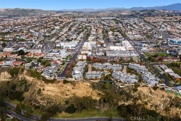 24536 Santa Clara Avenue, Dana Point, California 92629