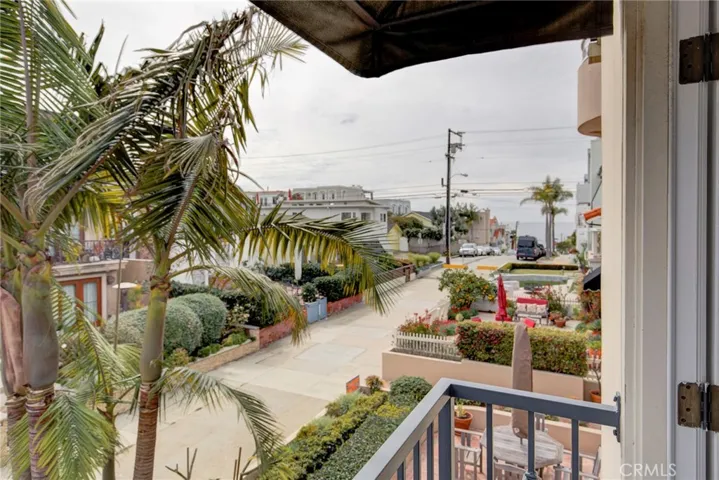 333 5th Street, Manhattan Beach, California 90266