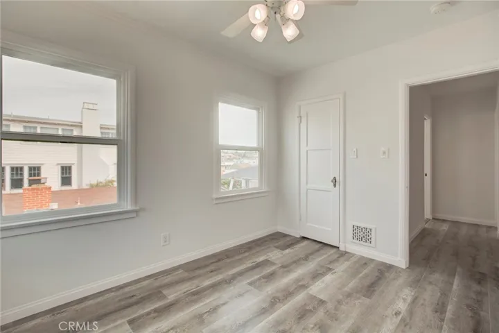 333 5th Street, Manhattan Beach, California 90266