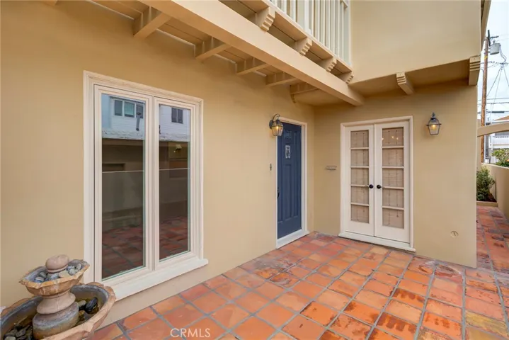 333 5th Street, Manhattan Beach, California 90266
