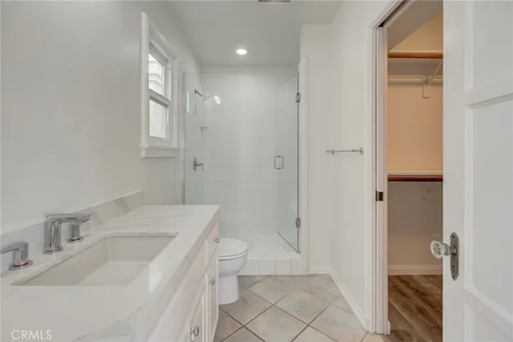333 5th Street, Manhattan Beach, California 90266