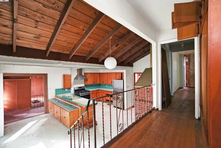 201 Amherst Ave, Kensington, California 94708