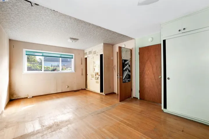 201 Amherst Ave, Kensington, California 94708