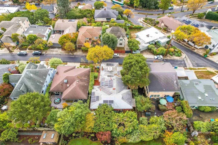201 Amherst Ave, Kensington, California 94708