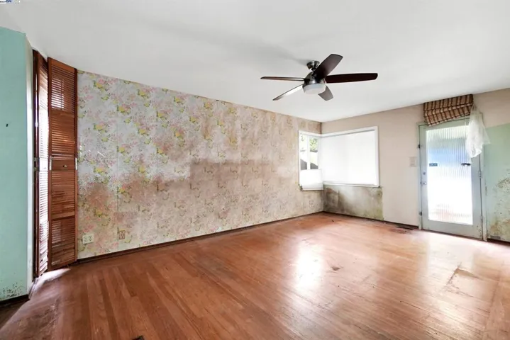 201 Amherst Ave, Kensington, California 94708