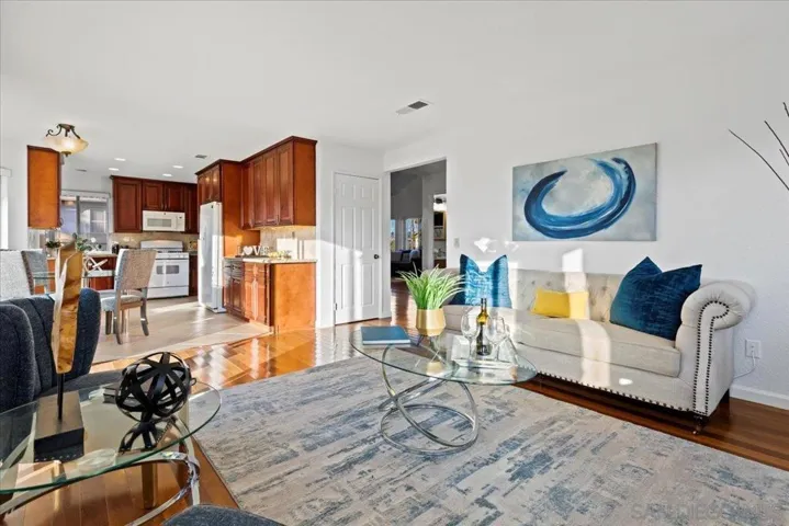 11360 Herring Cove, San Diego, California 92126