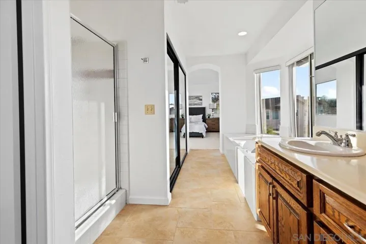 11360 Herring Cove, San Diego, California 92126