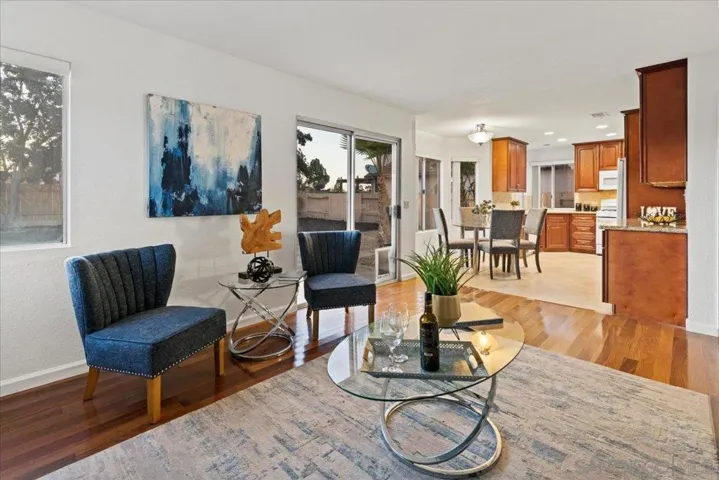 11360 Herring Cove, San Diego, California 92126