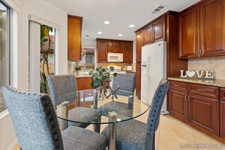 11360 Herring Cove, San Diego, California 92126