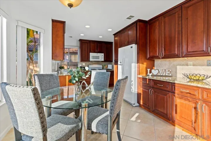 11360 Herring Cove, San Diego, California 92126