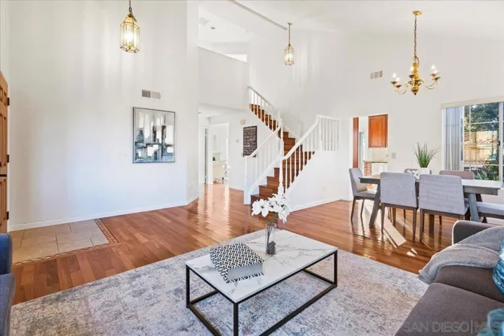 11360 Herring Cove, San Diego, California 92126