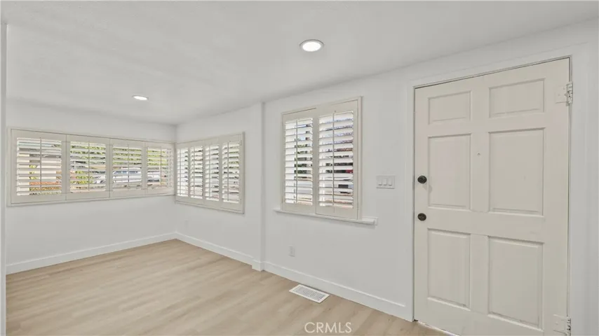 960 Chestnut Avenue, Redlands, California 92373