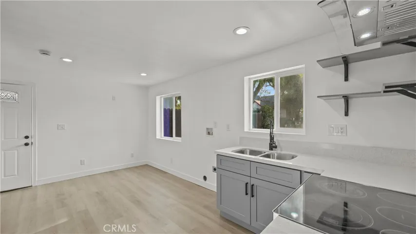 960 Chestnut Avenue, Redlands, California 92373