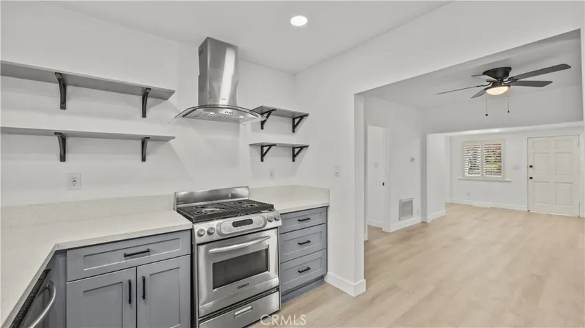 960 Chestnut Avenue, Redlands, California 92373