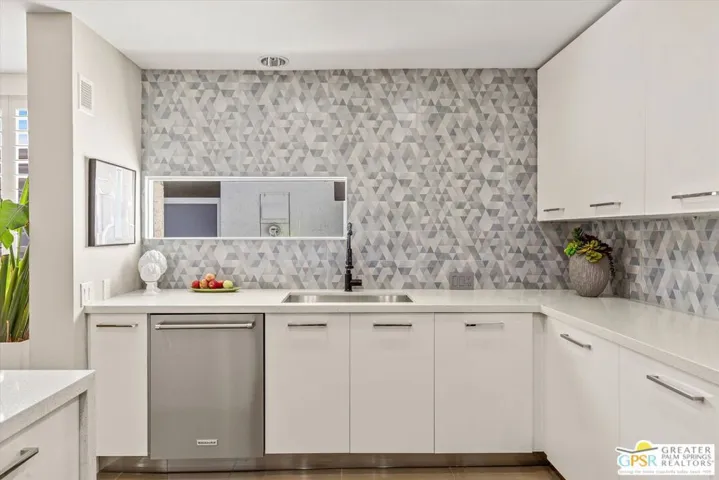 3476 E Bogert Trail, Palm Springs, California 92264