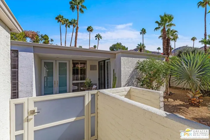 3476 E Bogert Trail, Palm Springs, California 92264